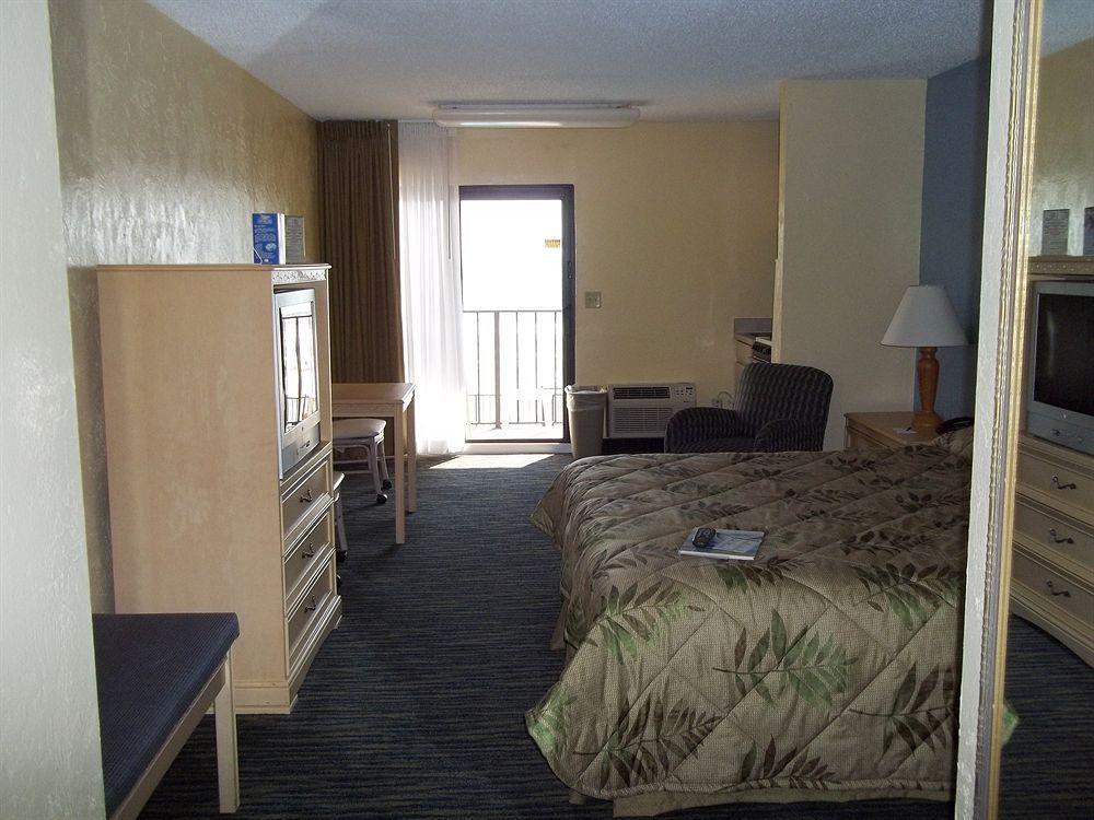 Holiday Inn Express & Suites Oceanfront Daytona Beach Shores By Ihg Exteriér fotografie
