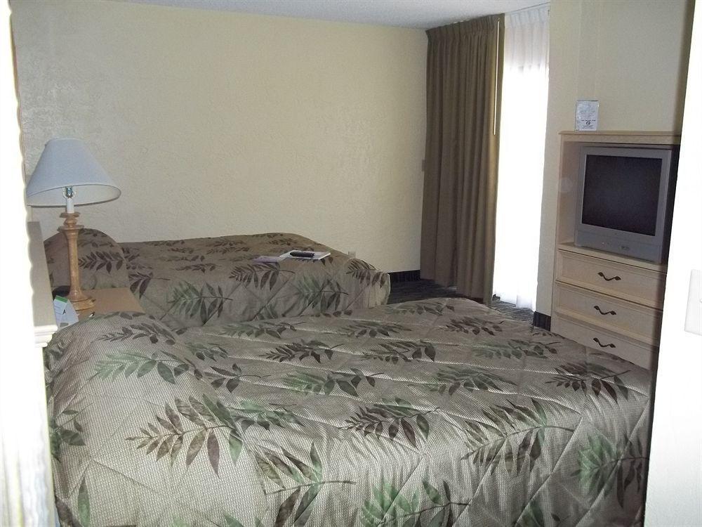 Holiday Inn Express & Suites Oceanfront Daytona Beach Shores By Ihg Exteriér fotografie