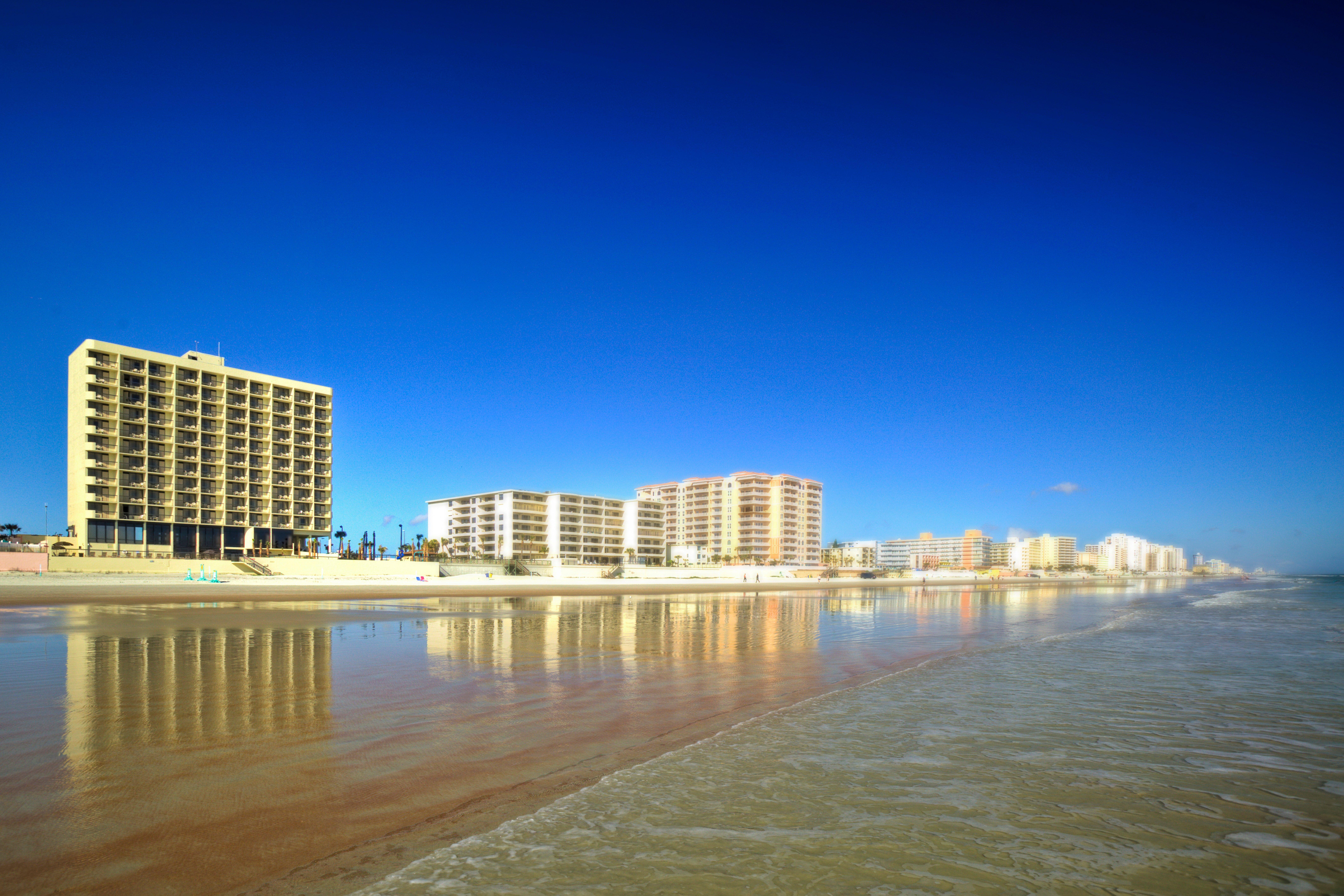 Holiday Inn Express & Suites Oceanfront Daytona Beach Shores By Ihg Exteriér fotografie