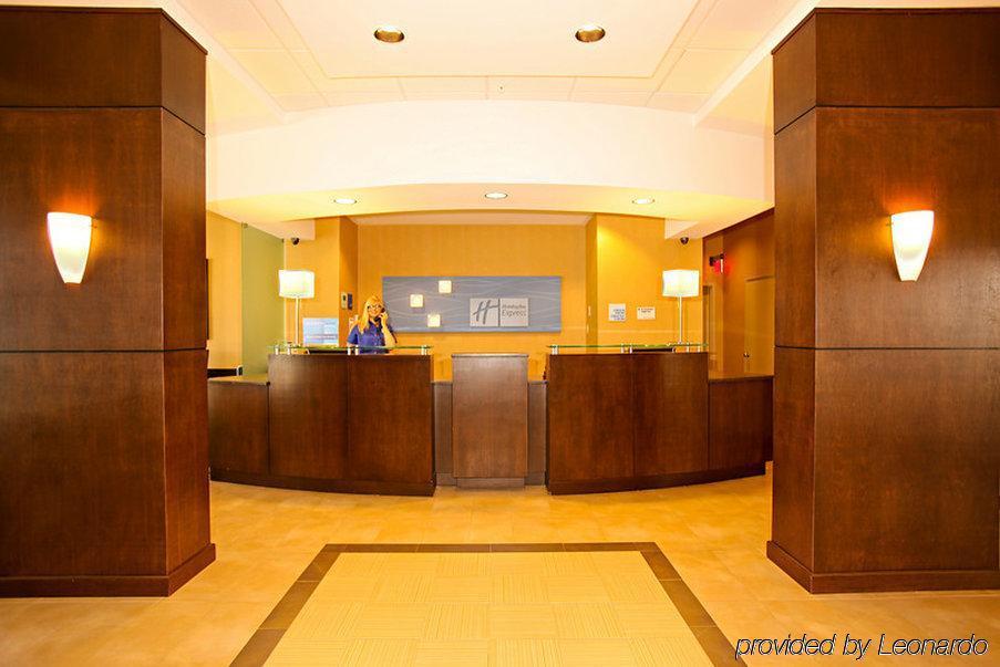 Holiday Inn Express & Suites Oceanfront Daytona Beach Shores By Ihg Interiér fotografie