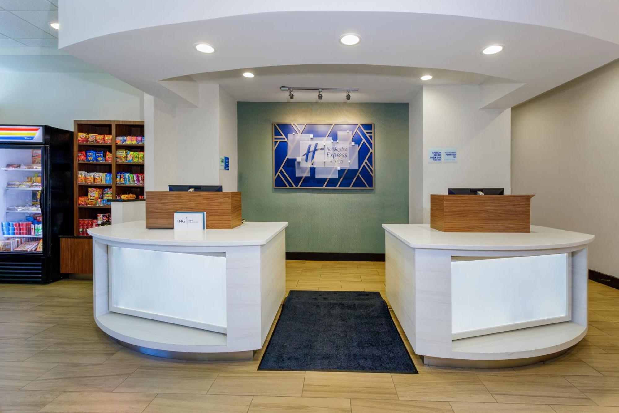 Holiday Inn Express & Suites Oceanfront Daytona Beach Shores By Ihg Exteriér fotografie