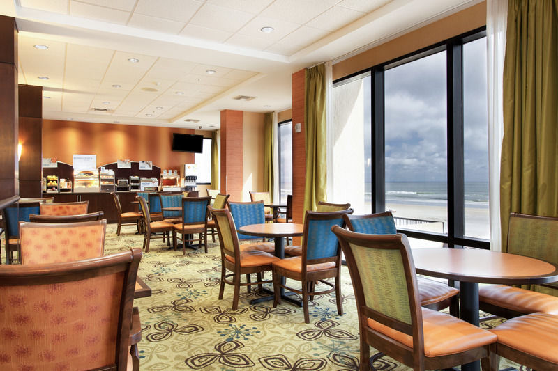 Holiday Inn Express & Suites Oceanfront Daytona Beach Shores By Ihg Exteriér fotografie